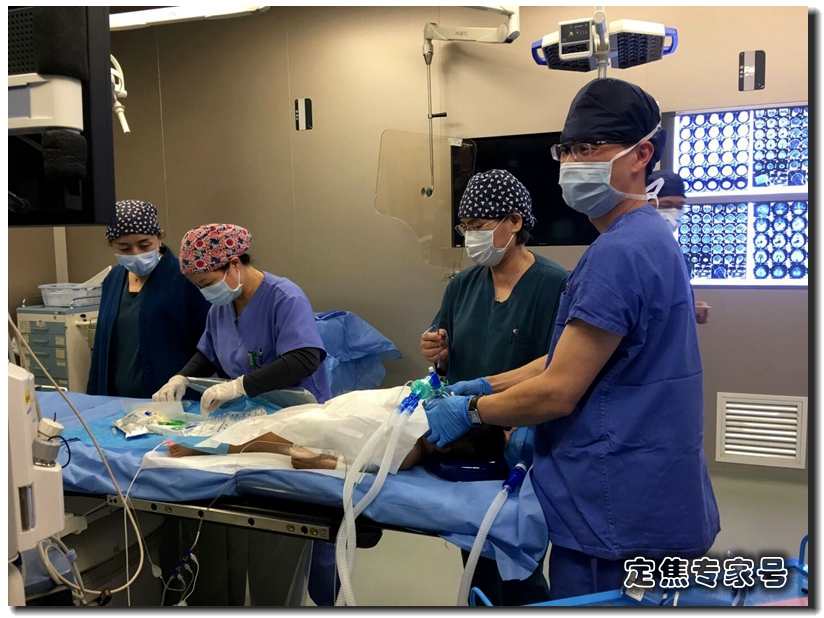 一岁男孩脑子里发现“小苹果”偷血，医生把“钢筋水泥”灌了进去