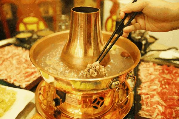 呼伦贝尔美食打卡,呼伦贝尔市十大特色美食小吃