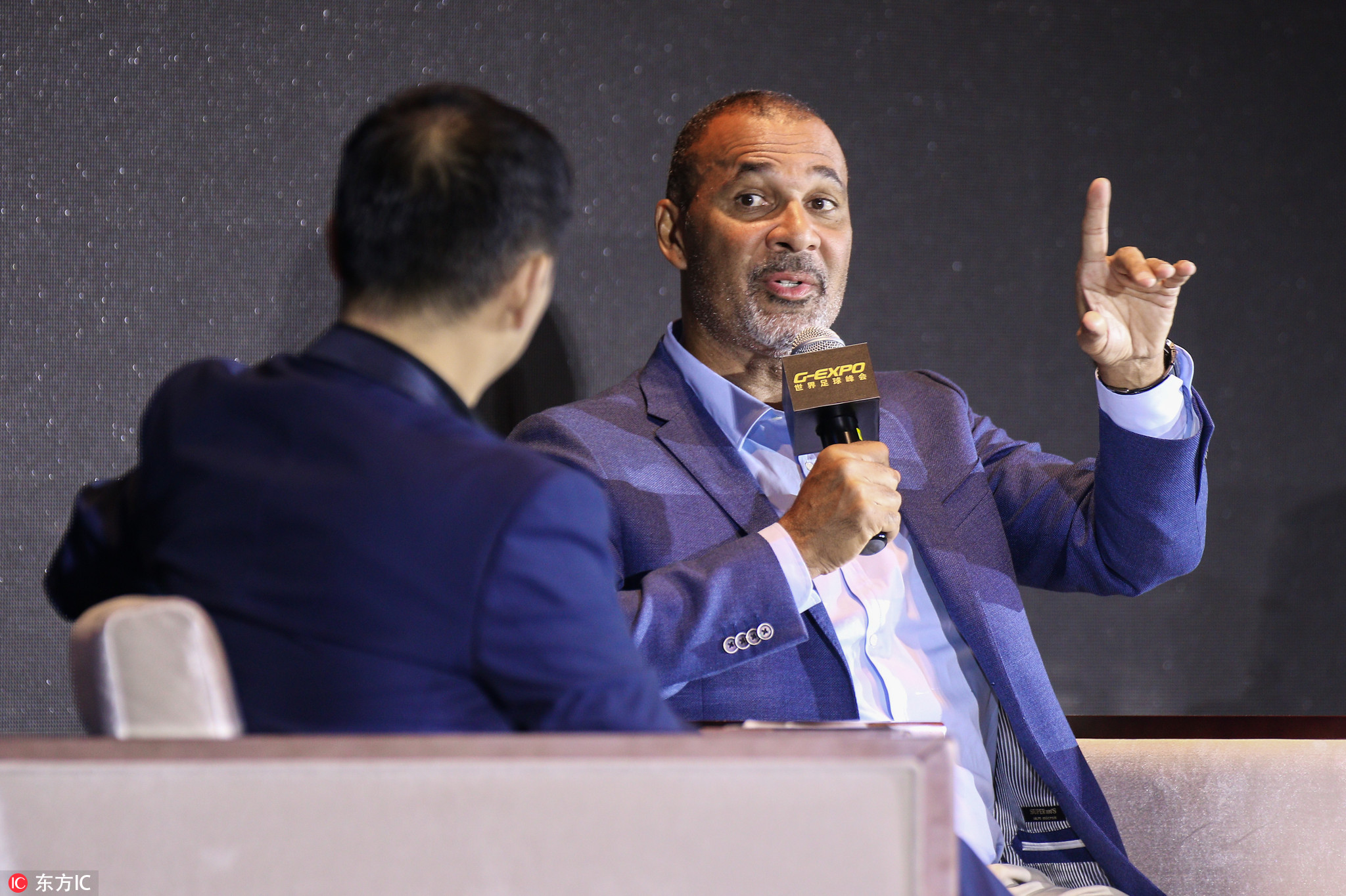 涓轰腑娆у悎浣滅殑鍙嬭皧涔嬫ˉ娣荤爾鍔犵摝,棣栧眾g-expo涓栫晫瓒崇悆宄颁細