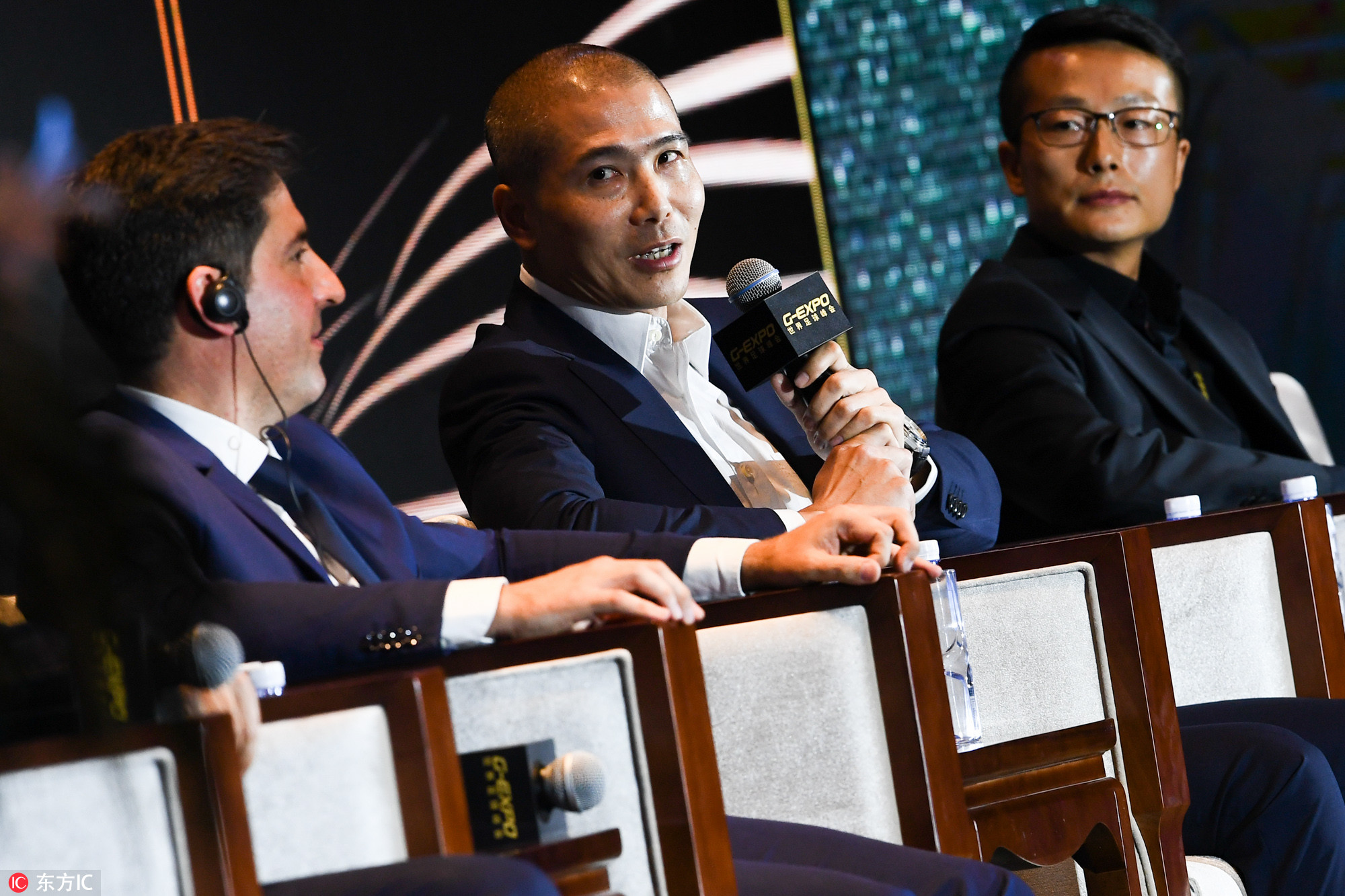 涓轰腑娆у悎浣滅殑鍙嬭皧涔嬫ˉ娣荤爾鍔犵摝,棣栧眾g-expo涓栫晫瓒崇悆宄颁細