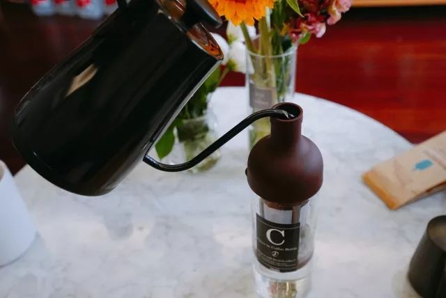 arabica西班牙拿铁冰的还是热的,arabica拿铁