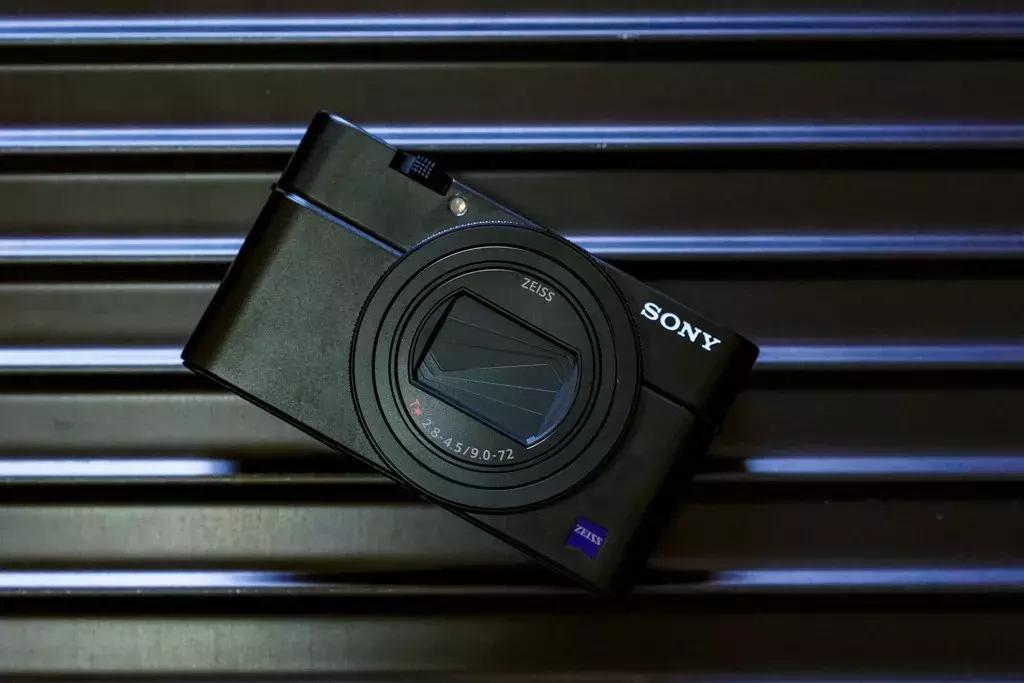 索尼黑卡rx100m7使用感受,索尼黑卡rx100m6使用多大的sd卡