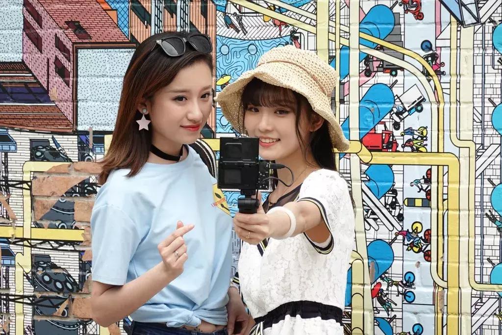 这就是最好的口袋机索尼黑卡RX100M6首发评测