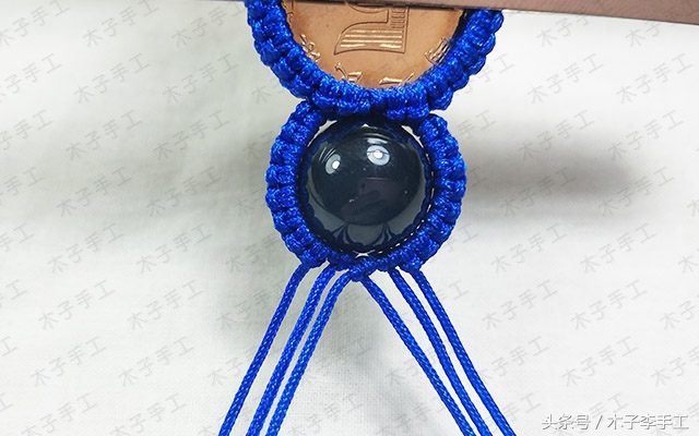 妹子用五毛钱硬币做了一款葫芦钥匙挂，朋友都抢着要