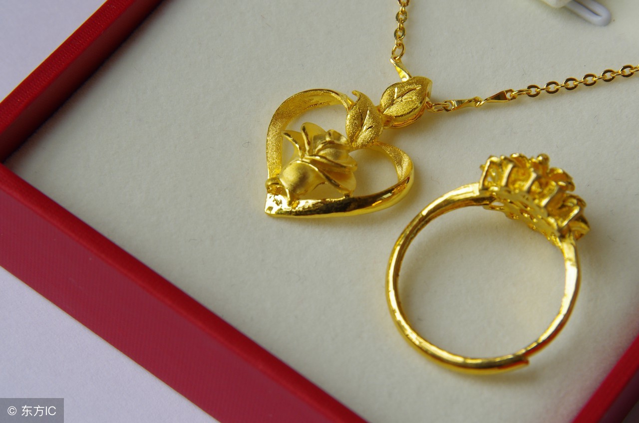 男不戴金女不戴银有什么讲究,女子戴金还是戴银首饰好