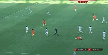 中国足球史上最扬眉吐气的一战,致敬国足七球狂胜跃居联赛榜首