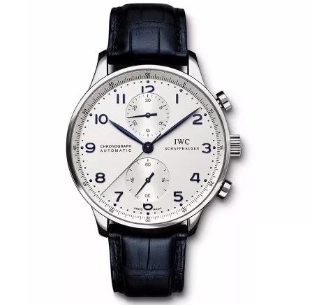 戴万国的男人是什么性格,戴万国的男人什么档次