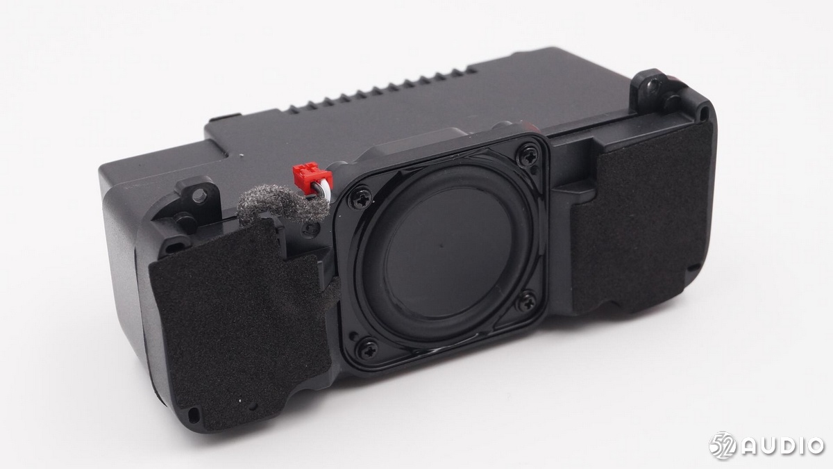 天猫精灵智能音箱boom拆解,天猫精灵智能音箱x3和X6对比