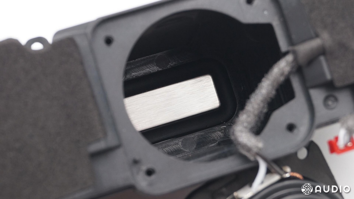 天猫精灵智能音箱boom拆解,天猫精灵智能音箱x3和X6对比