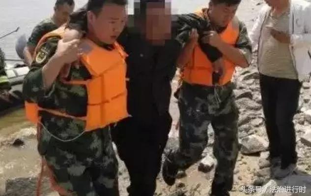 V早报：路边捡到“钻戒”四千多元金项链反被骗