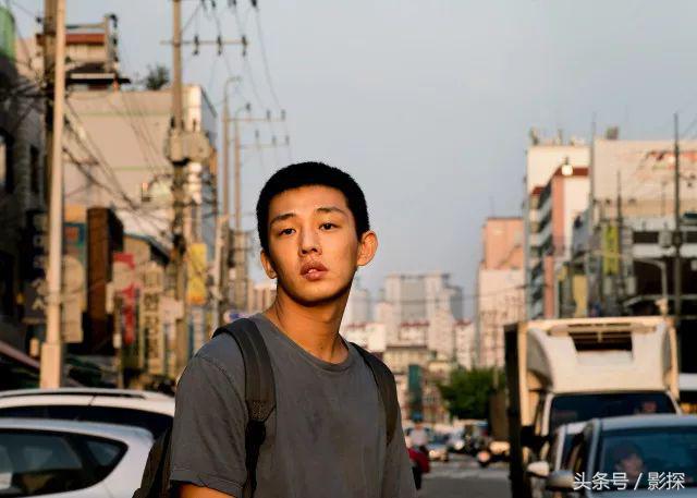 这片儿女主的裸戏，看跪了一群专业影评人