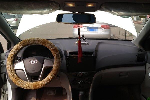 8年的北京现代瑞纳车还值得买吗,6万的合资新车