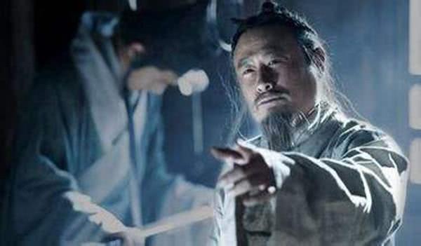 三国谋士系列之六五：荀彧为何选择自杀，这么做有何寓意