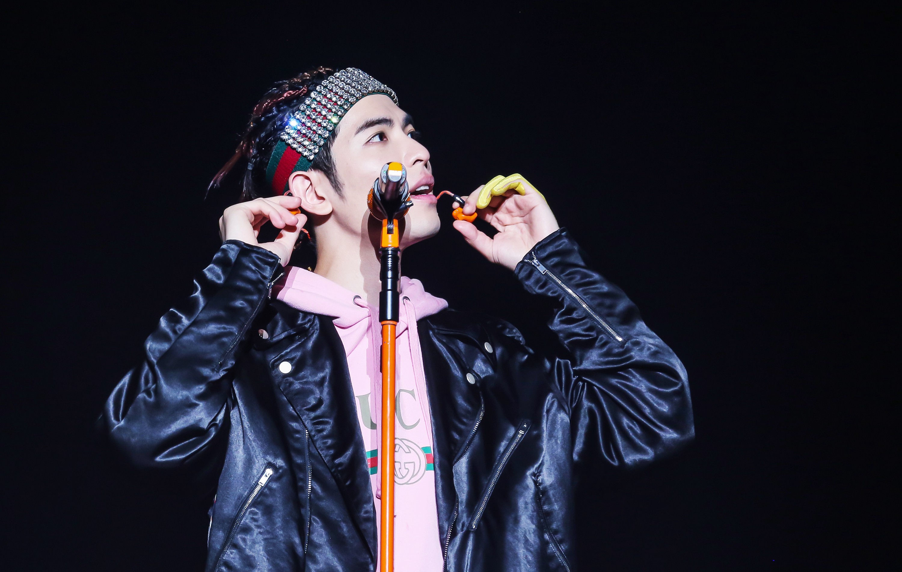 萧敬腾巡回演唱会真的下雨了吗,萧敬腾全国巡演视频