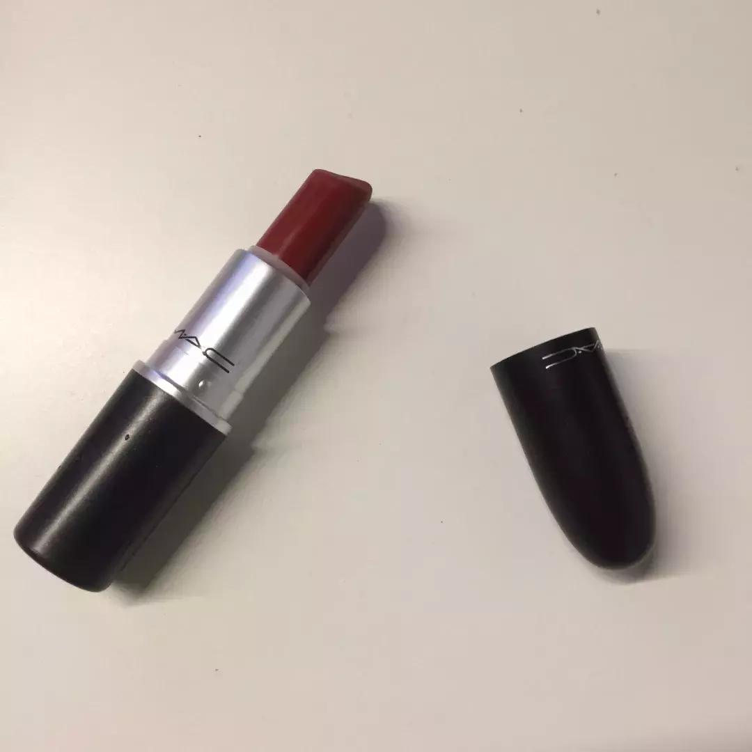 有刘海的港风妆容教程,流行的欧美妆教程