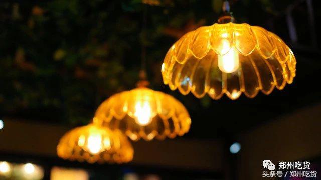 一家藏在郑州里的世外桃源，来这看世界杯没错！