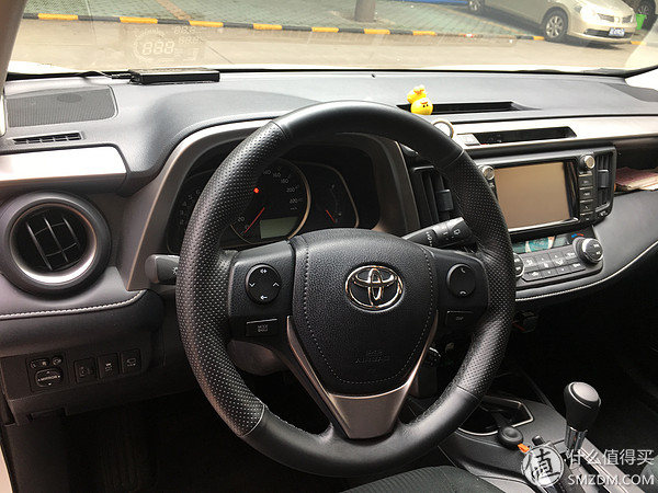 全方位了解丰田荣放,丰田荣放的优点缺点是什么
