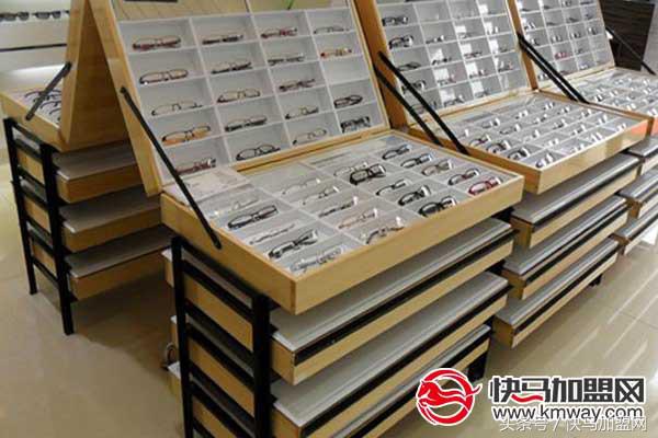 做眼镜店加盟哪家好,新手想加盟眼镜店可以吗