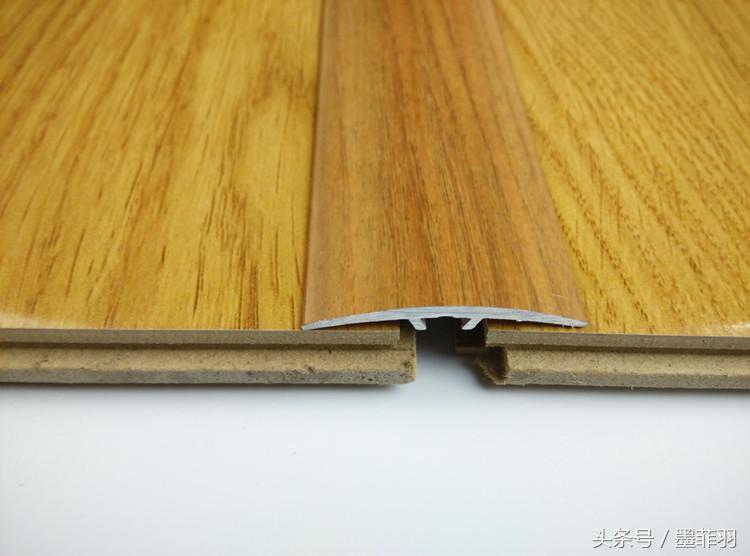 地砖与地砖缝怎么处理,地板和墙壁怎样美缝