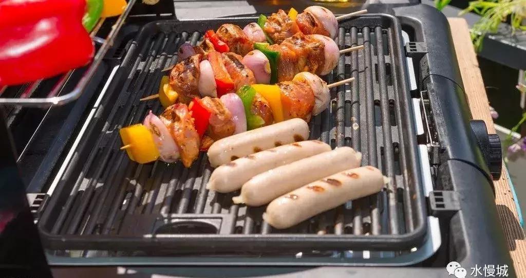 荷你有约金湖音乐节,荷你有约开学典礼