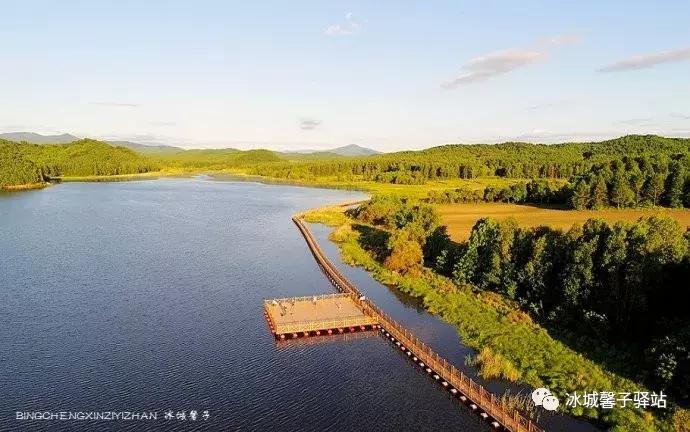 有一处叫世外桃源的地方,有一个地方是世外桃源