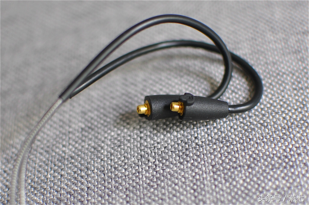 推荐几款音质好又平价的圈铁耳机,性价比高的圈铁耳机测评