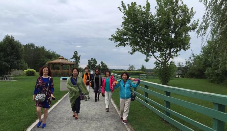 八位佳人在远方——初中闺蜜团加拿大游之美好印记