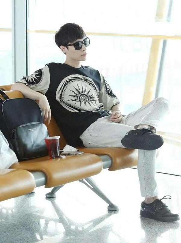 努力努力再努力张艺兴微博,努力努力再努力张艺兴作文