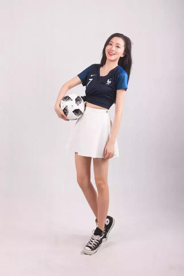 足球赛空姐,空姐和空姐格斗