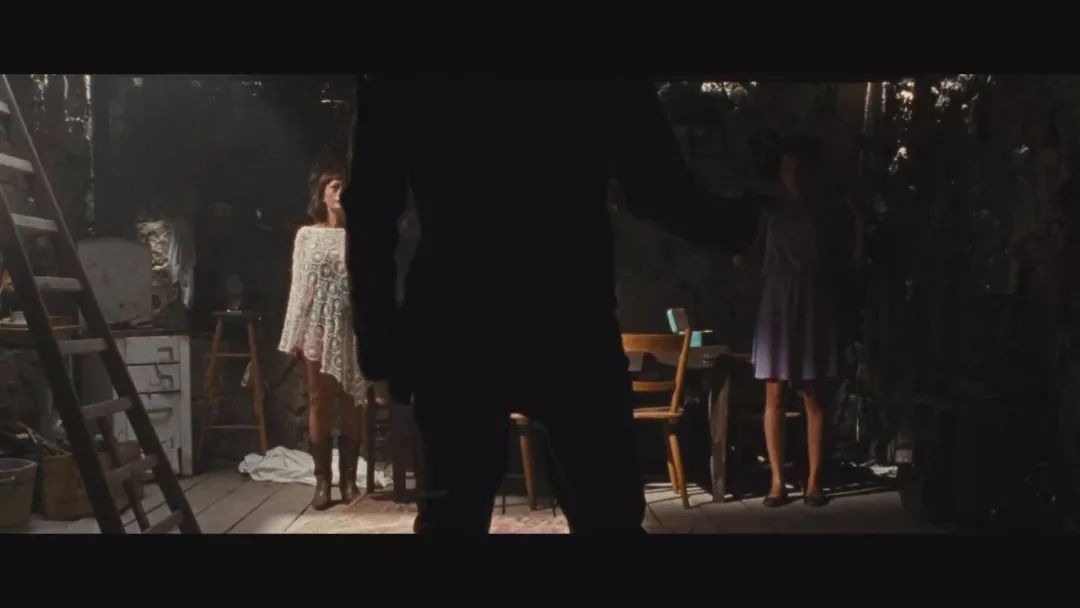 把大尺度拍得如此变态唯美,导演你怕是磕药了吧!