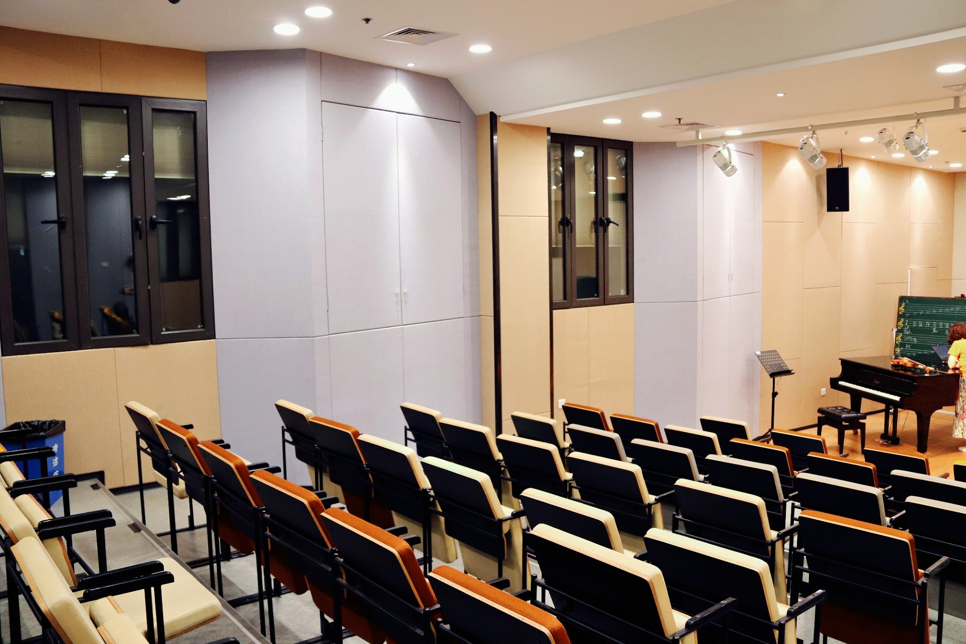 浙大紫金港校区智慧教室,浙江大学智能教室