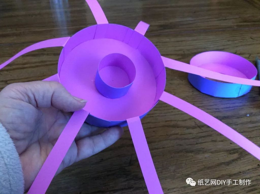 手工折纸古风灯笼长方形手提宫灯,如何固定纸雕灯笼图片教程