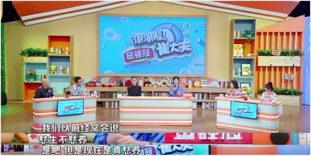 1岁宝宝一天吃多少奶合适,1岁宝宝一天吃几餐辅食合适