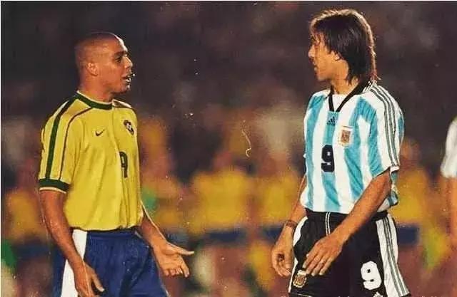 足球音乐合集音频,足球音乐完整版节奏感