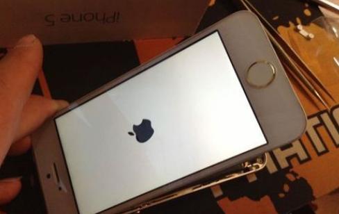 iphone14死机了关机也关不掉,iphonexr死机无法强制重启