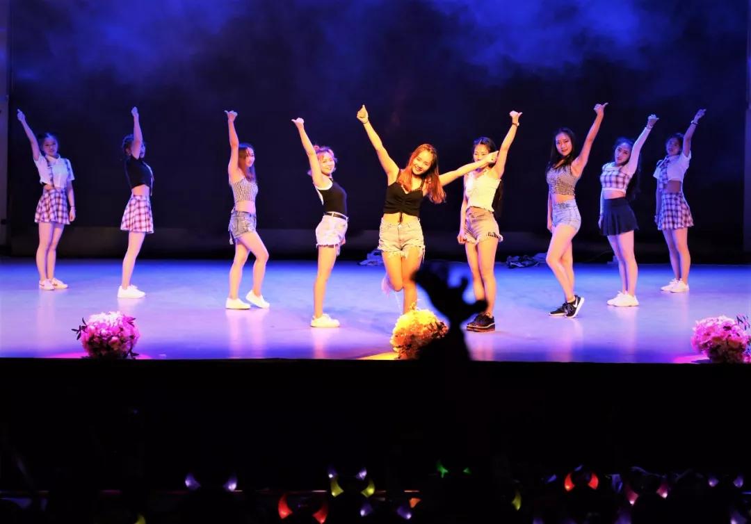 「毕业季」沈阳药科大学制药工程学院81期毕业汇演大放送