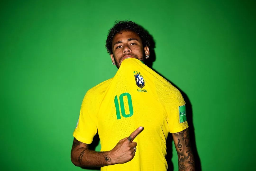 足球为什么会让我们魂牵梦绕,足球为什么那么让人着迷