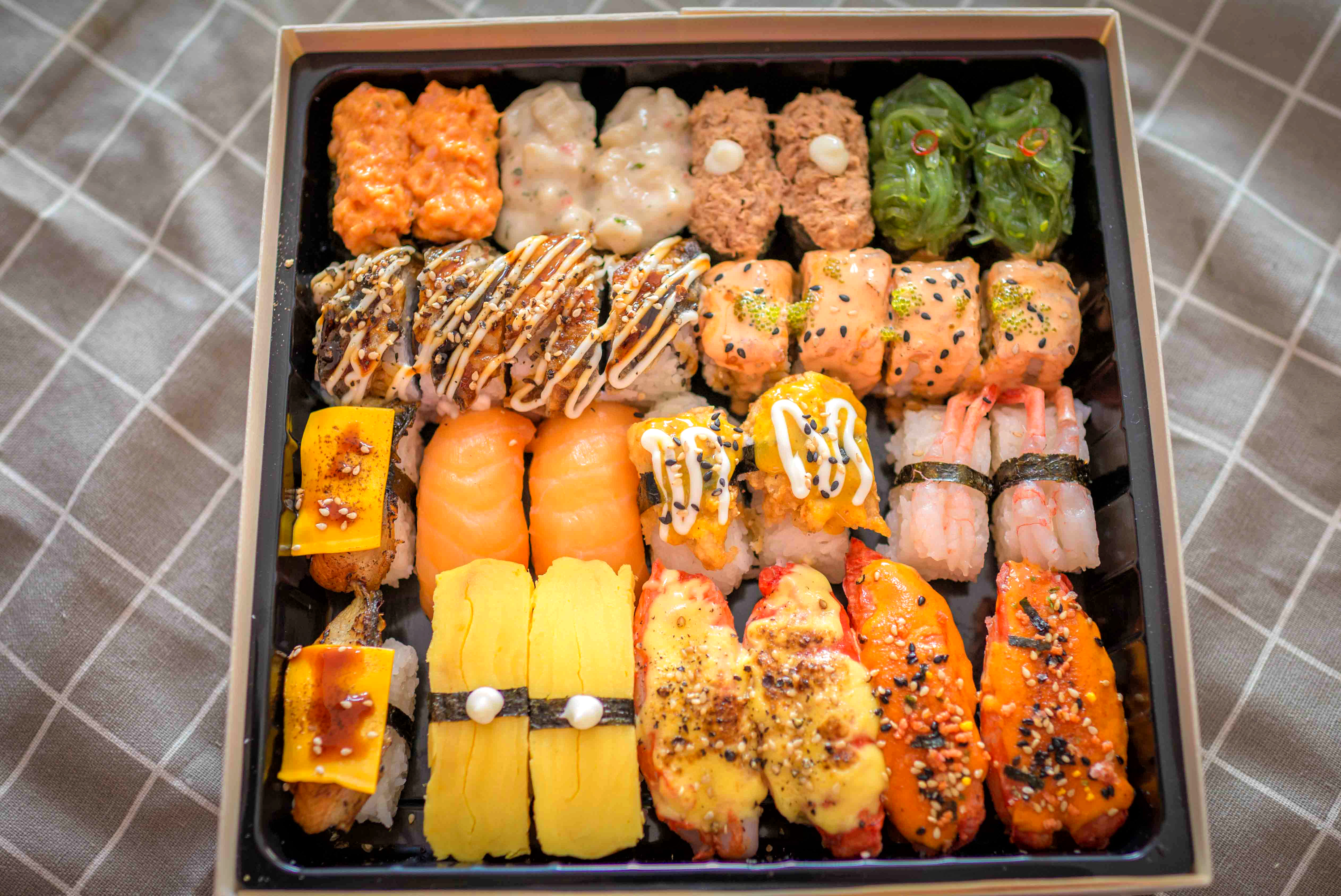 哈尔滨第一家美式寿司外卖世界杯的标配