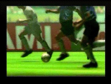 实况足球从开始到现在,20年陪你打游戏的人还在吗