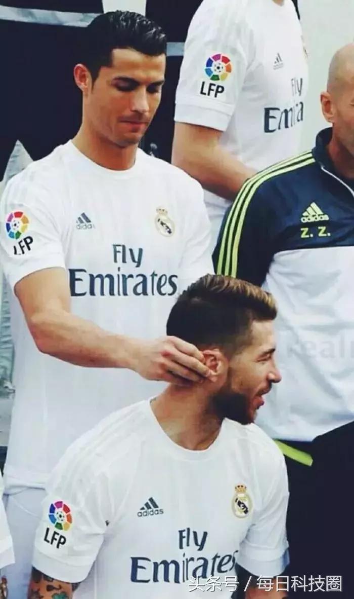 iphone抖音世界杯怎么全屏,苹果手机世界杯用什么软件