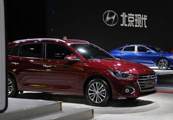 现代悦动rv两厢,最新11年现代悦动