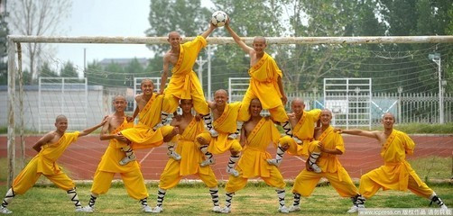 世界杯头顶球集锦,世界杯看少林足球