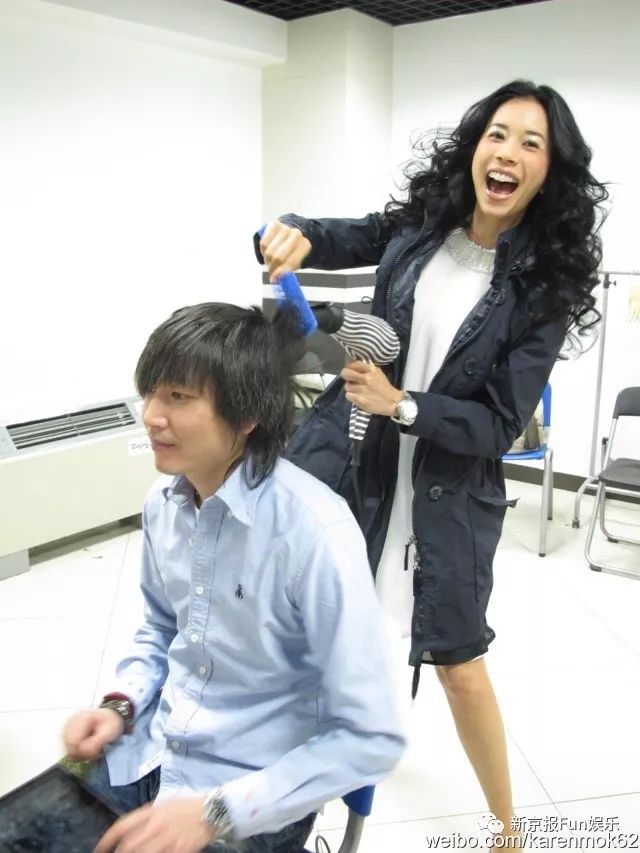 莫文蔚李宗盛伍佰合唱的歌曲,莫文蔚伍佰张震