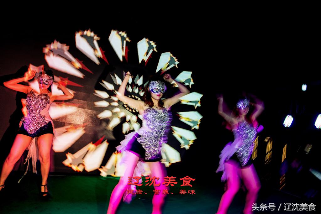 沈阳足球球迷助威,东北人为中国健儿助威的方式