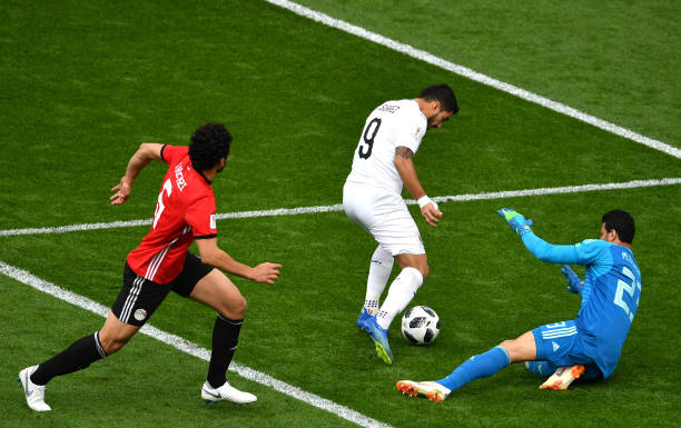 尴尬越位进球,尴尬球