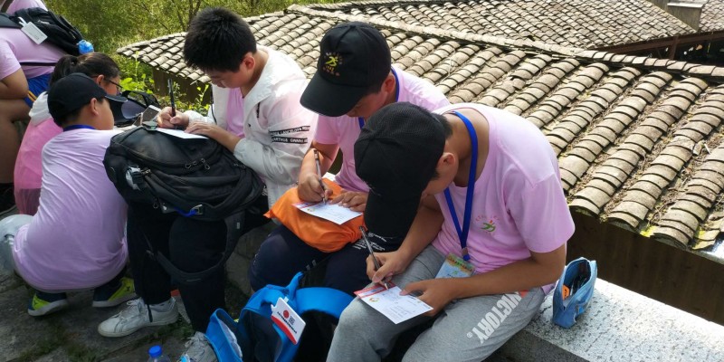 行万里路是为了寻找远方的自己,春风十里只为遇见更好的自己