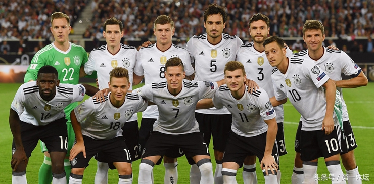 世界杯德国队为什么那么强,无中锋阵德国队