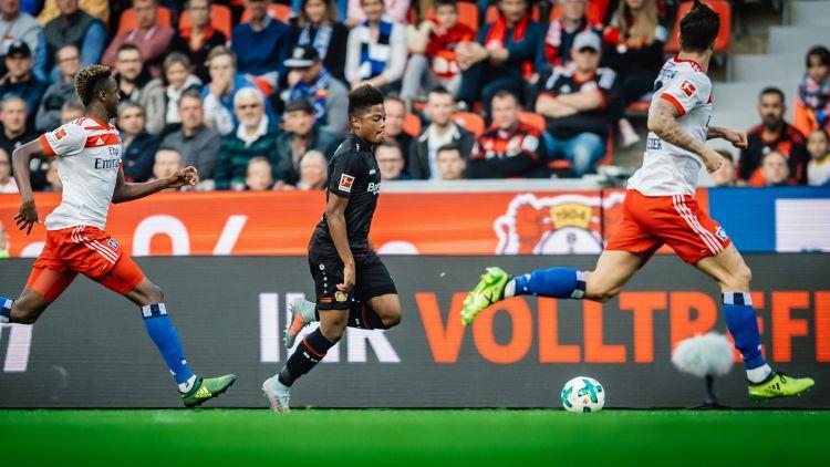 现场看球的伪球迷,这些足球场上的冷知识你知道几个