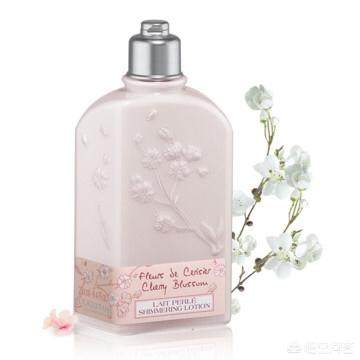 刘亦菲推荐美白水乳,刘亦菲素颜霜身体乳