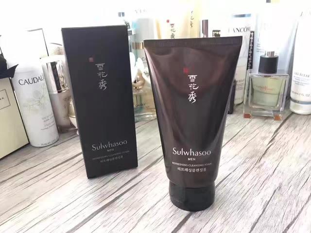 哪种洗面奶补水清洁效果好,什么样的洗面奶能补水保湿